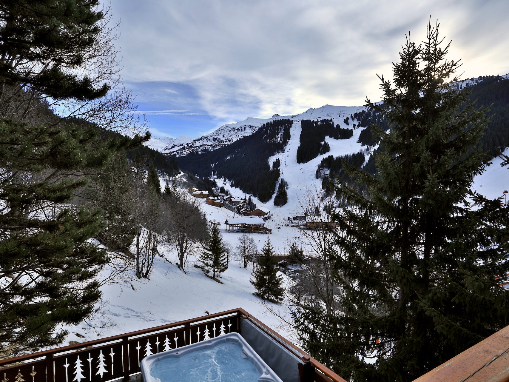 chalet neve